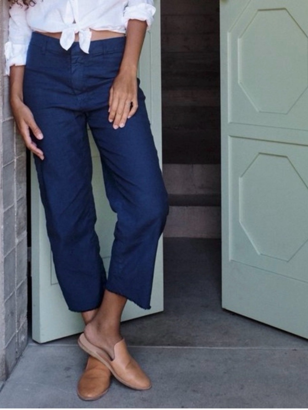 FRANK & EILEEN • Kinsale pants in navy - straight leg crop pant size 4